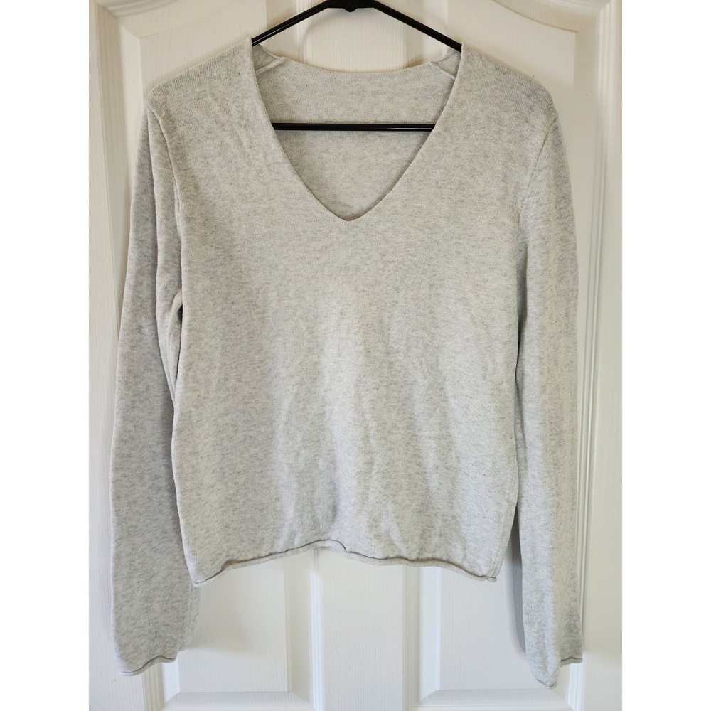 Brandy Melville Light Gray V-Neck Cotton Knit Sweater MNJ226 One Size
